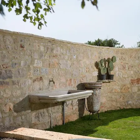 Villa Luxury Covri With Pool And Grill In Novigrad Brtonigla
