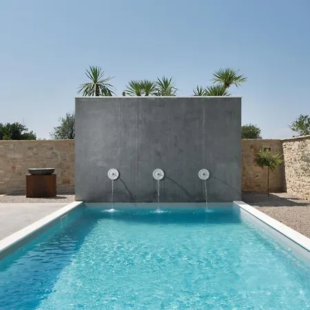 Villa Luxury Covri With Pool And Grill In Novigrad Brtonigla